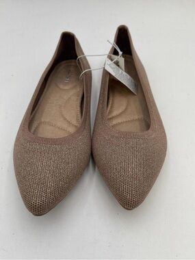Old Navy Pointed Knit Ballet Flats in Taupe